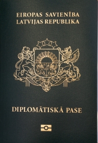 diplomātiska pase_2024