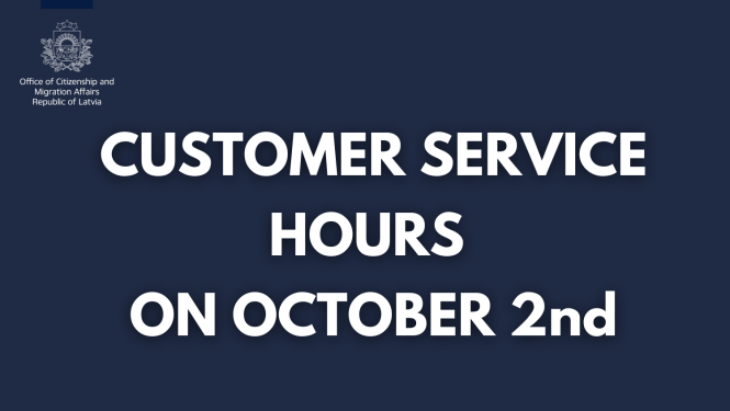 Teksts uz tumši zilā fona:"Customer service hours on October 2nd"
