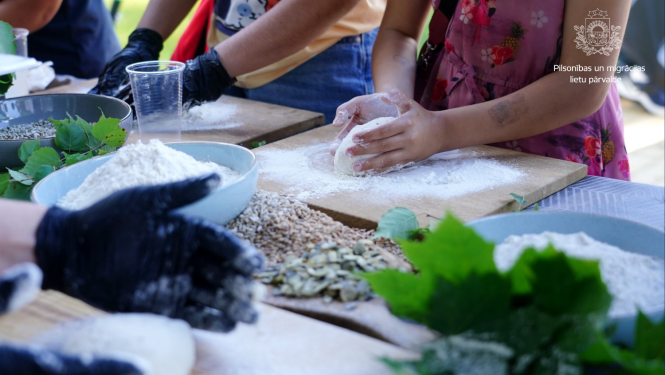 Maizes cepšanas norise