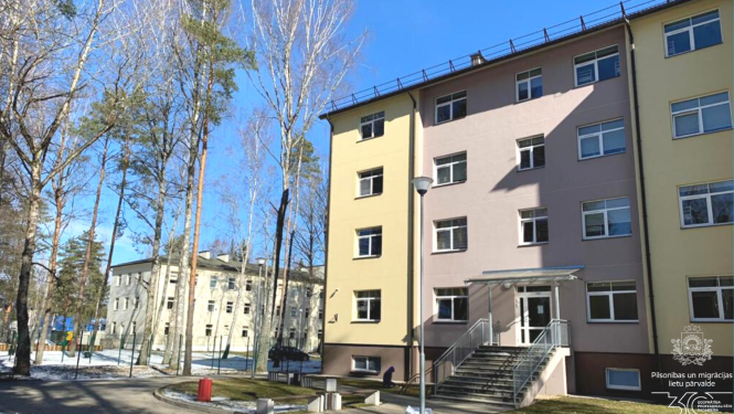 Patvērumu meklētāju centra “Mucenieki” ēka